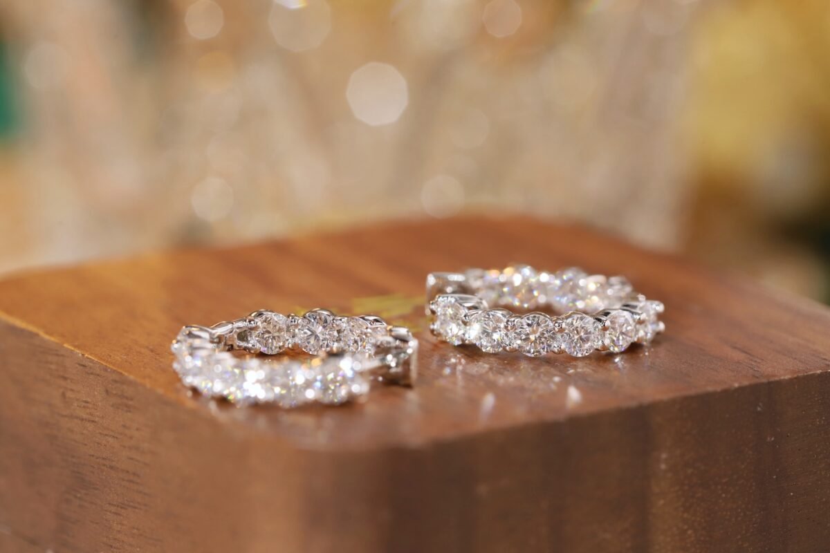 pt900 Inlay Laboratory CVD Cultivation Diamond 2.16ct Stud Earrings - 图片 3
